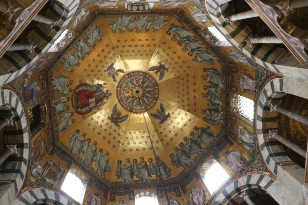 Octagon of the main dome