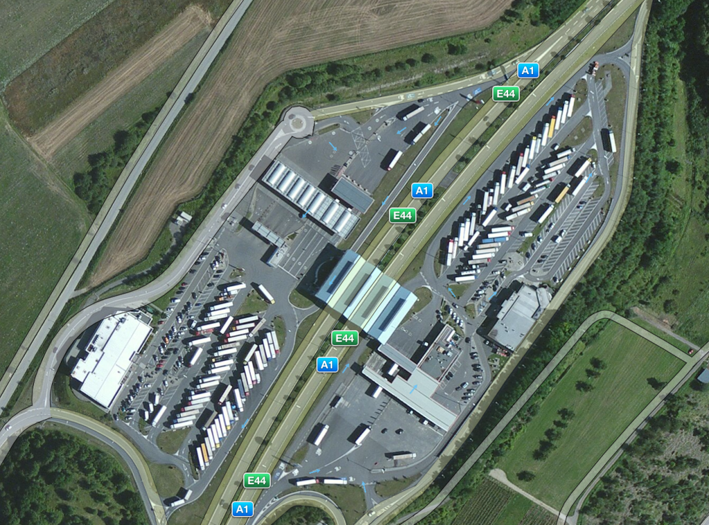 Gas station on A1/E44, close to Mertert (source: Apple Maps)